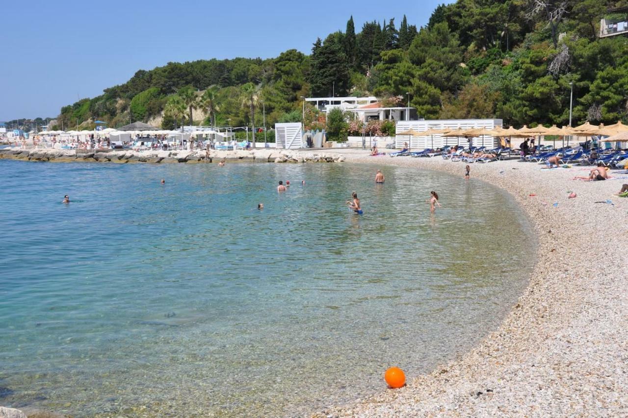Apartma Carmen, Znjan, *