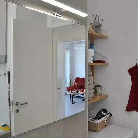 Apartment Carmen, Žnjan, Split Buitenkant foto
