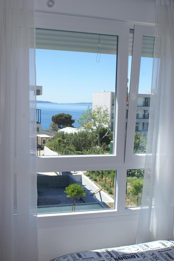Carmen, Znjan, Split